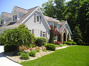 Landscapers and Lawncare Services in Benton, KY